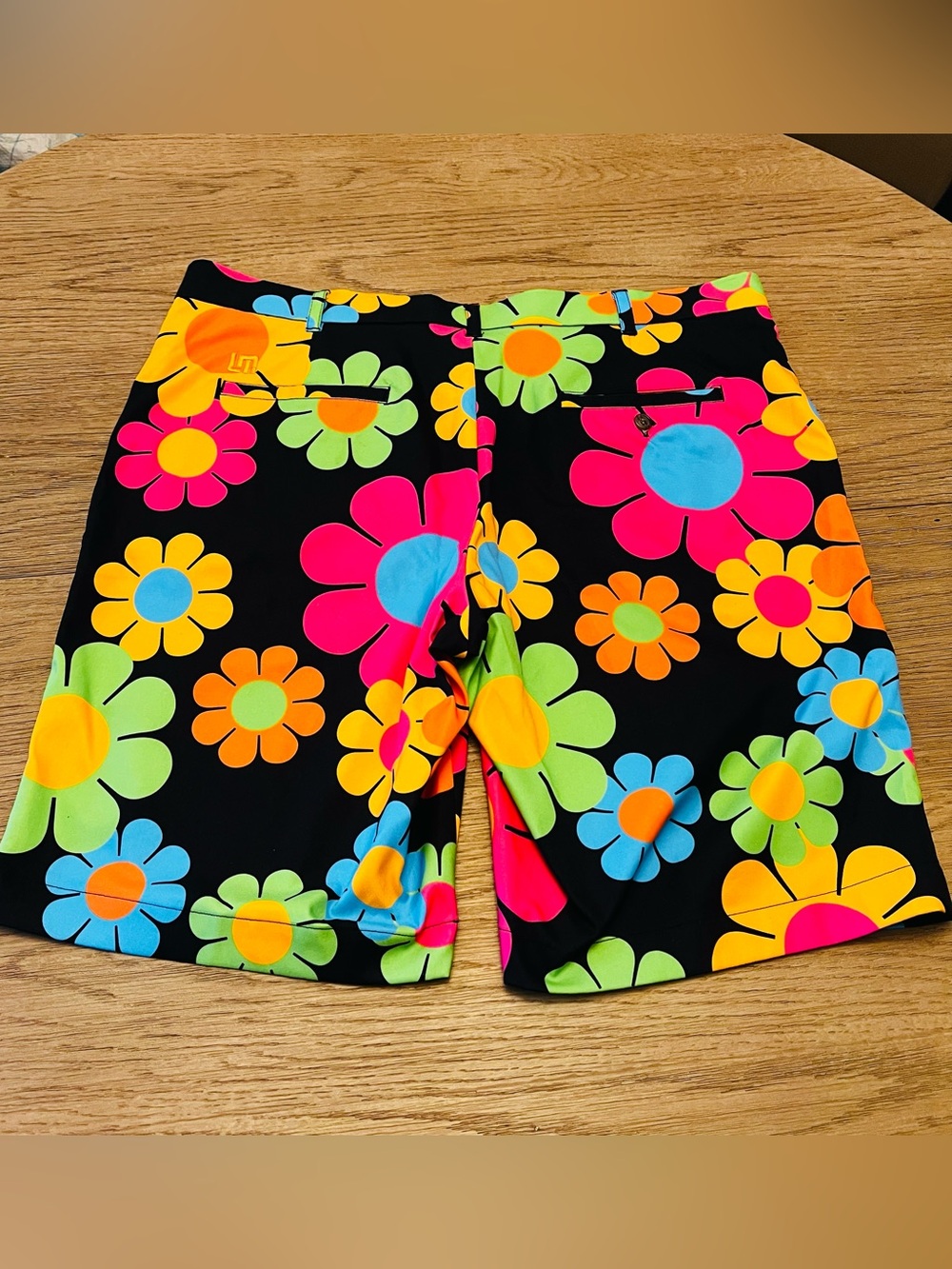 Loudmouth Men's Black Bold Neon Floral Print Shorts -Sz 40 W - Picture 2 of 9